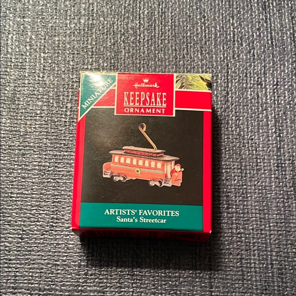 Hallmark Keepsake Ornament - Santa's Streetcar 1990